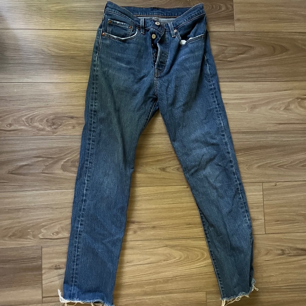 Levi’s Jeans (Size 27)